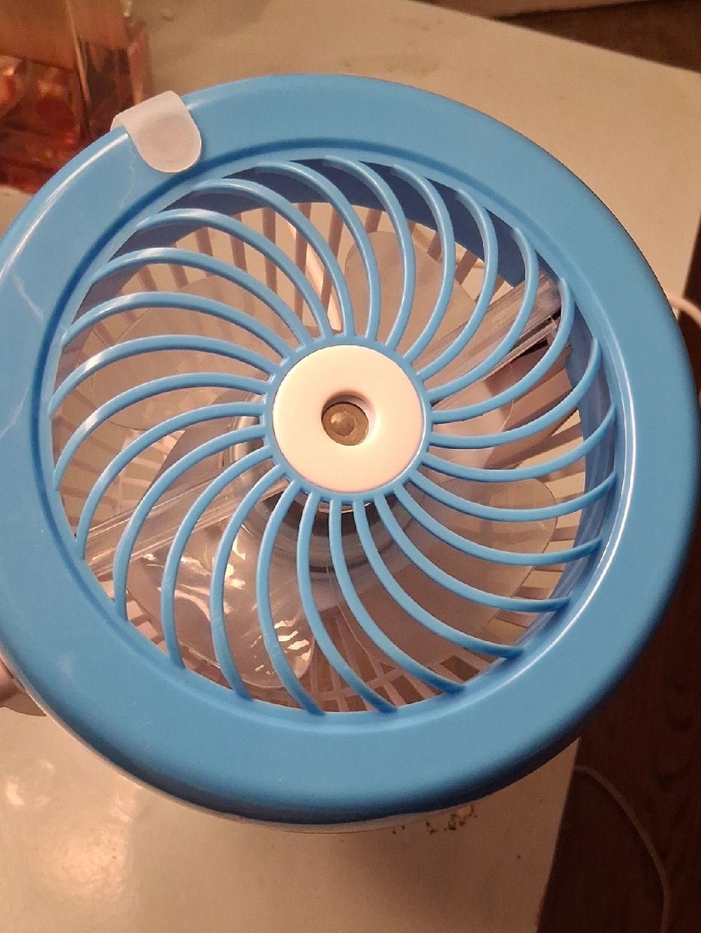 Go Fan Portable Cordless Blue Desk Fan w Cool Mist